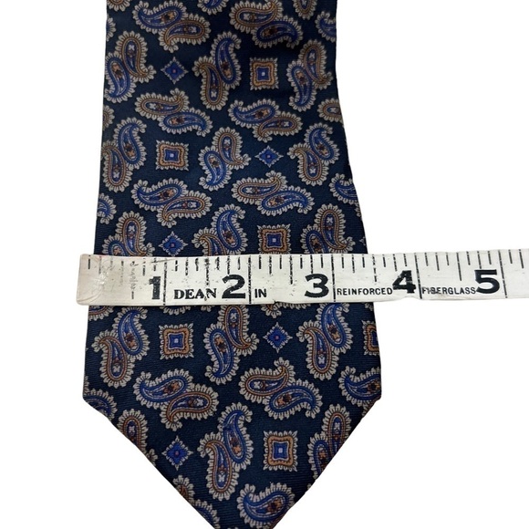Vintage Liberty Of London 100% Silk Tie 
USA Made - Picture 8 of 8